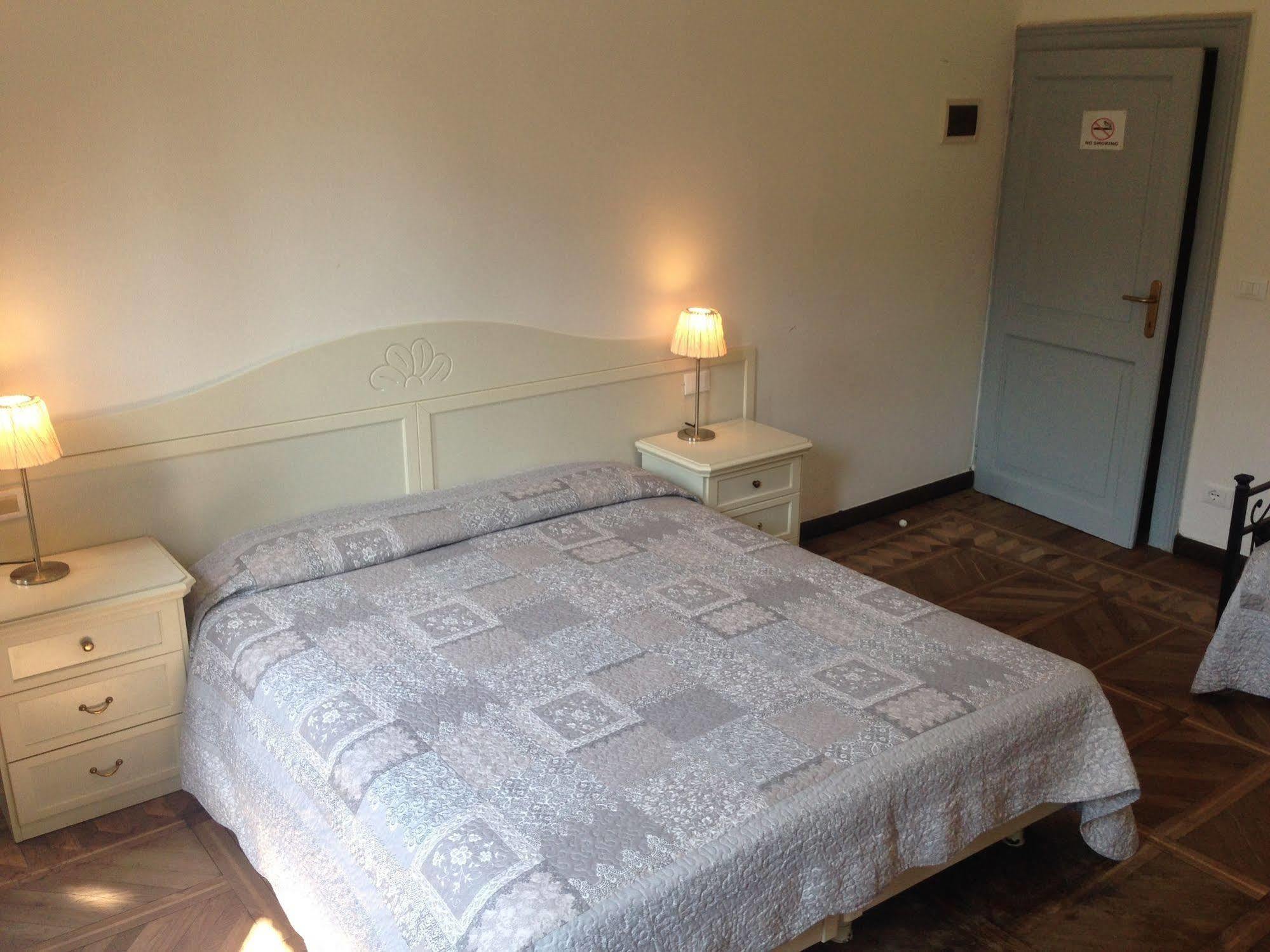 Herberg Guest House Loredana