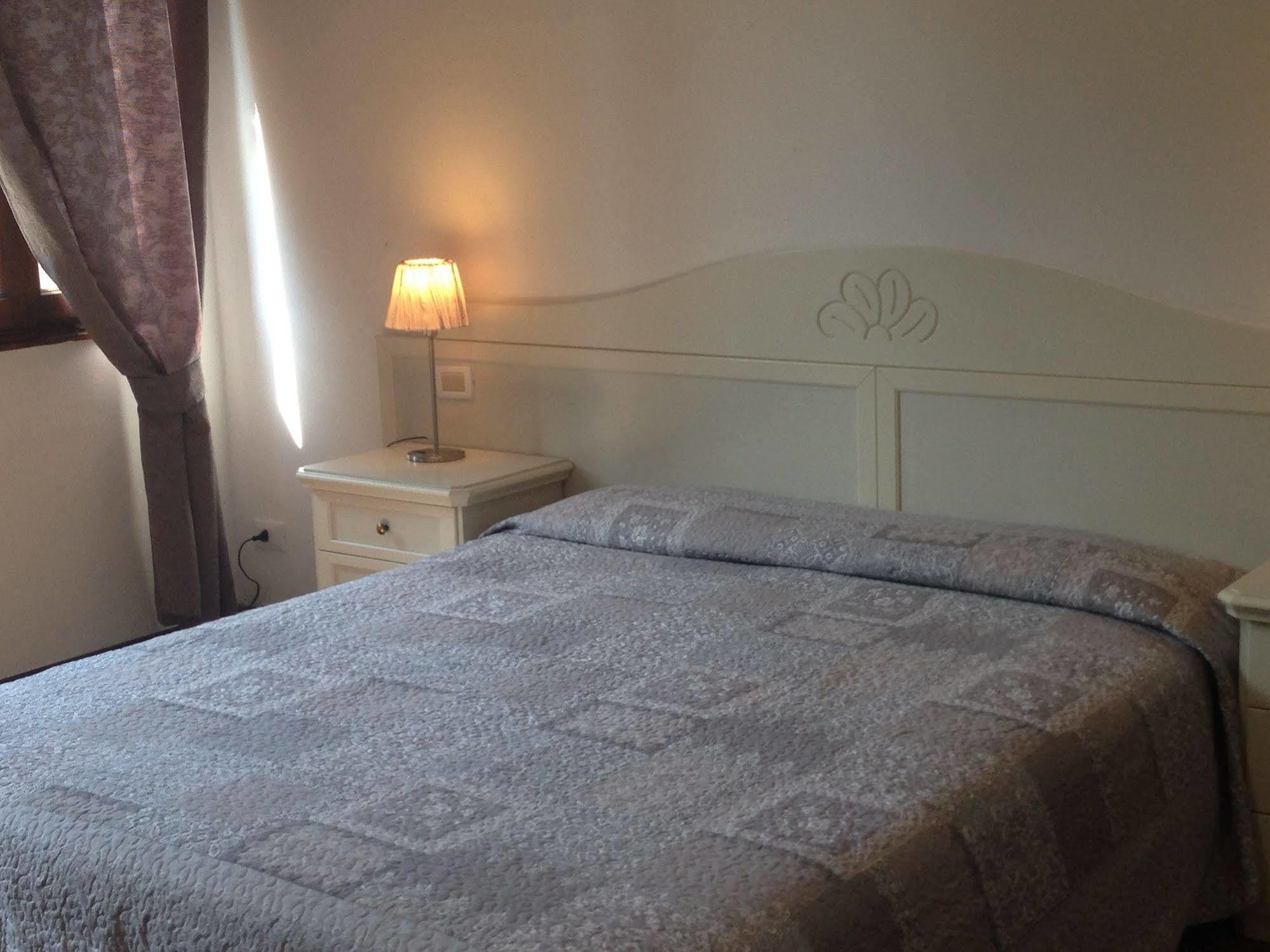 Herberg Guest House Loredana Venetië
